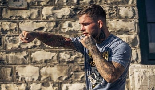 Коди Гарбрэндт бросил вызов Брайану Каравэю