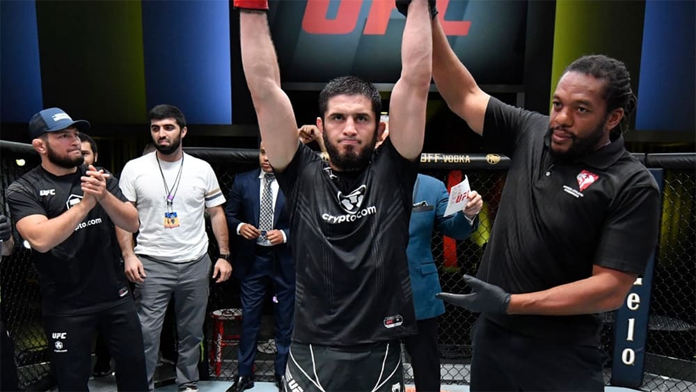 Результаты UFC on ESPN 26: Ислам Махачев заставил сдаться Тиаго Мойзеса