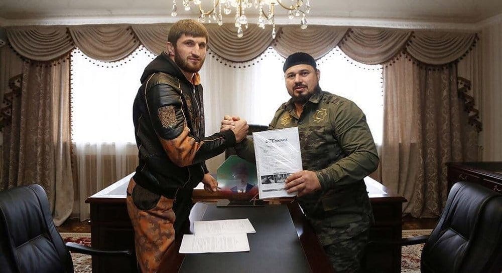 Магомед Анкалаев подписан в UFC