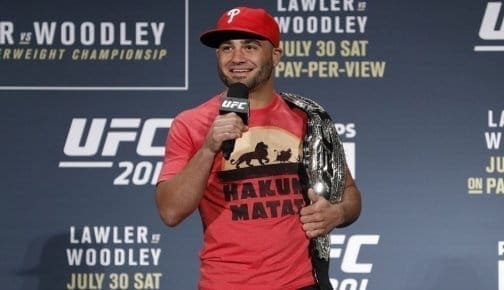 Эдди Альварес: «Всю свою карьеру в UFC МакГрегор выбирал удобные поединки»