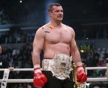 Мирко Филипович подписал соглашение с GLORY Мирко Филипович подписал соглашение с GLORY