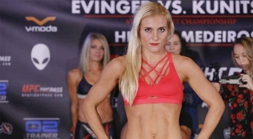 Яна Куницкая и Ракель Па'алуи разыграют вакантный титул Invicta FC в легчайшем весе