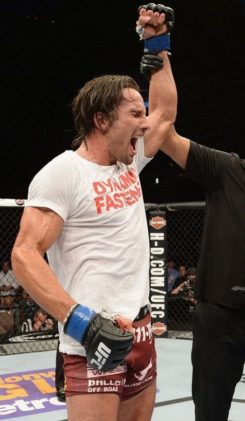 Бонусы турнира UFC 181