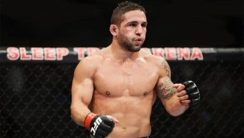 Чед Мендес винит в проваленном тестировании крем для кожи