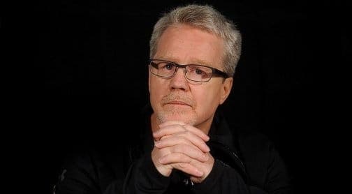 Фредди Роуч: «Все знаки указывают на то, что бой Мэйвезера с МакГрегором состоится»