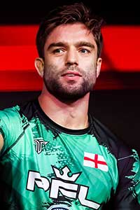 Алфи Дэвис / Alfie Davis (Человек с топором)