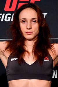 Люси Пудилова / Lucie Pudilova (Bullet)