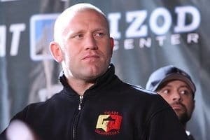 Сергей Харитонов: "Тайлер Ист - грязный боец и этим он опасен "