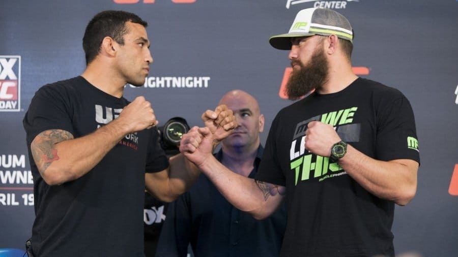 UFC on FOX 11: лицом к лицу