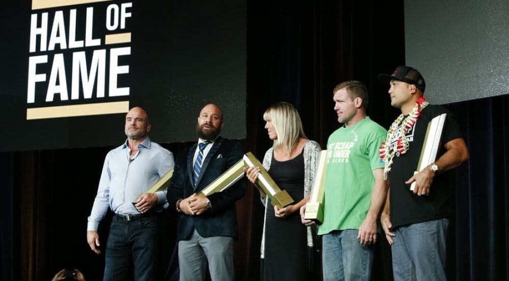 В Лас-Вегасе состоялась церемония включения новых членов в Зал Славы UFC