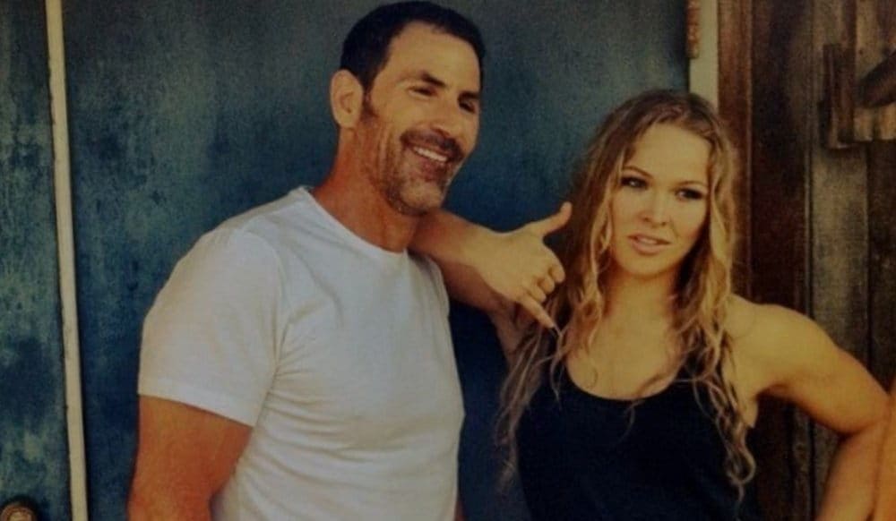 менеджер Ронды Роузи