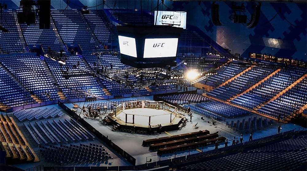 Номерной турнир UFC в Австралии отменен