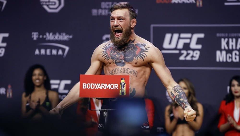 Конор МакГрегор открылся трехкратным фаворитом в поединке против Дональда Серроне