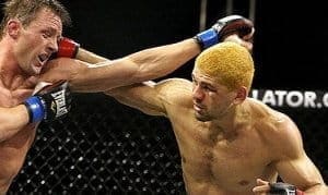 Bellator 73 : финальный бой турнира в легчайшем весе между  Маркосом Гальвао и Луисом Ногейрой