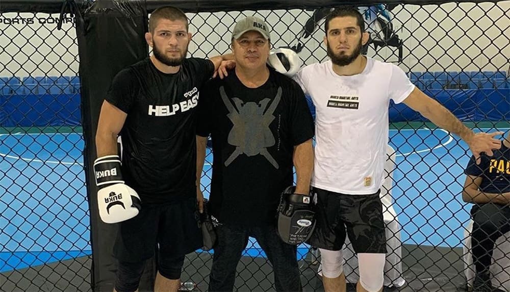 Тренер Махачева: «Ислам не будет драться на UFC 254»