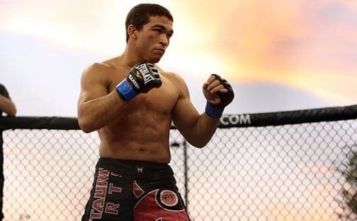 Bellator 73: Питбуль Фрейре выбывает вслед за Пэтом Куррэном