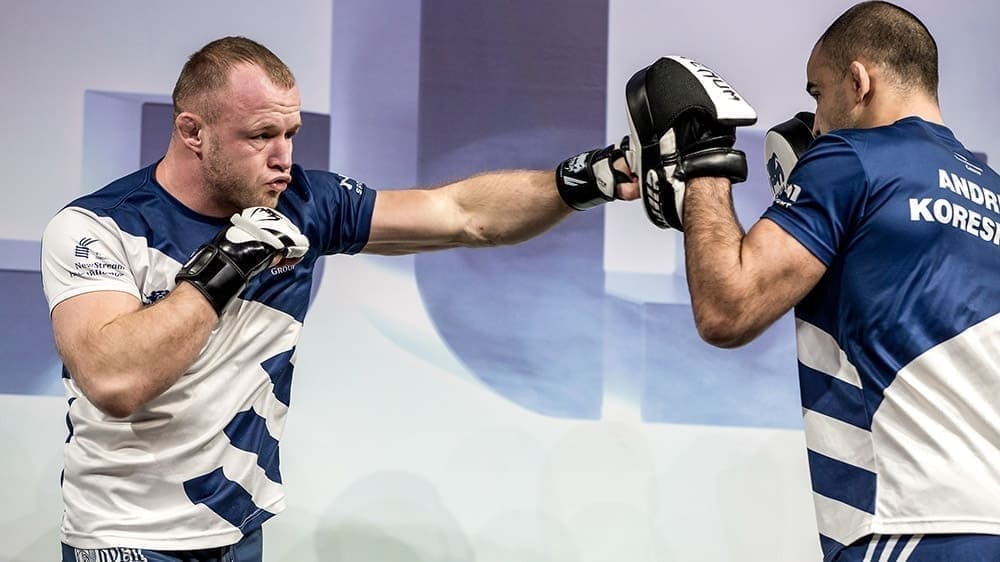 Александр Шлеменко встретится с бывшим бойцом UFC
