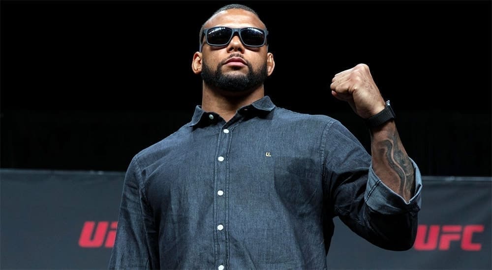 Тиаго Сантос: «Джон Джонс останется чемпионом, пока я не вернусь»