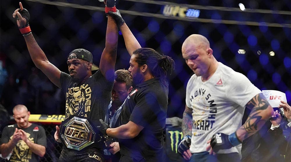 Результаты турнира UFC 235: Джонс сохраняет титул, Усман деклассирует Вудли