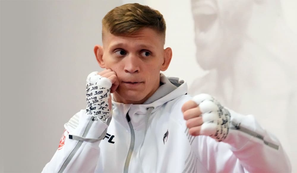 Сергей Хандожко выступит на турнире UFC 280 в Абу-Даби