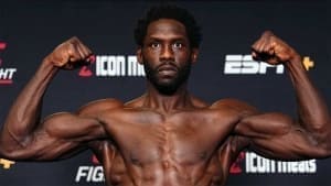 Результаты взвешивания к турниру UFC Fight Night 251