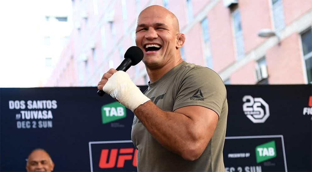 Джуниор Дос Сантос ответил Фрэнсису Нганну