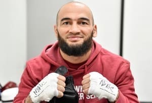 Фахретдинову назначен новый соперник, Дураев выбыл из состава UFC Fight Night 216