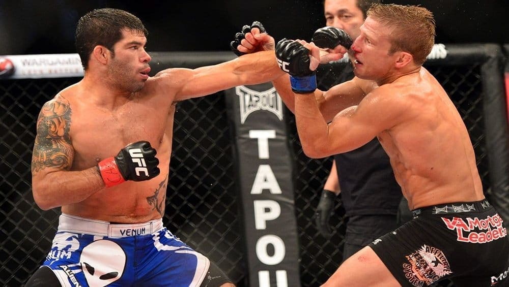 Матч-реванш Ти Джея Диллашоу и Рафаэля Ассунсао может состояться на UFC 200 в Лас-Вегасе