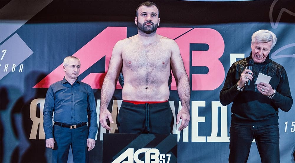Российский боец уволен из UFC из-за проваленного тестирования на допинг