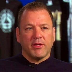 Сезар Грейси: «UFC платит операторам 50 000 $ ?»