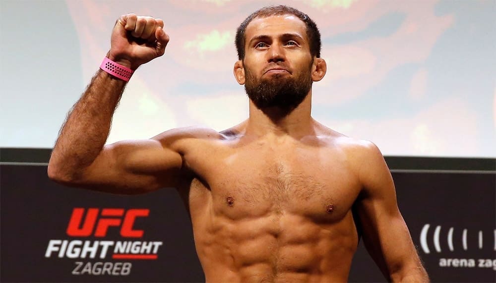 Майрбек Тайсумов остается в UFC