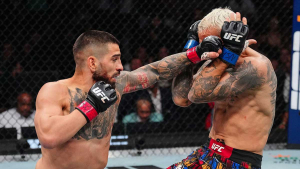 Результаты UFC 317: Топурия нокаутировал Оливейру и стал чемпионом