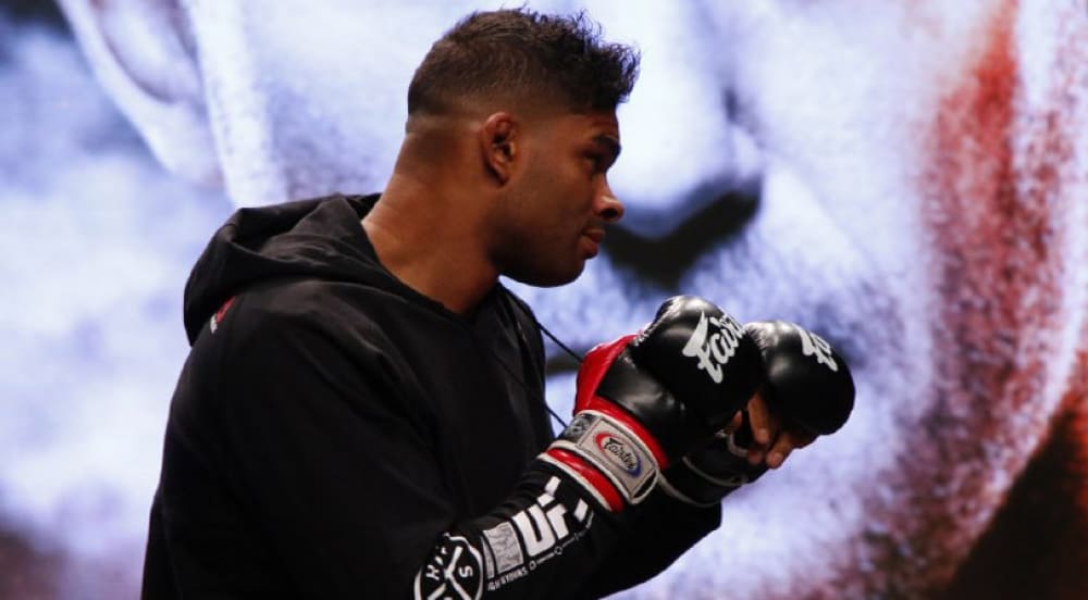 Алистар Оверим обратился к российским болельщикам