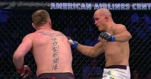 UFC 211: лучшие моменты