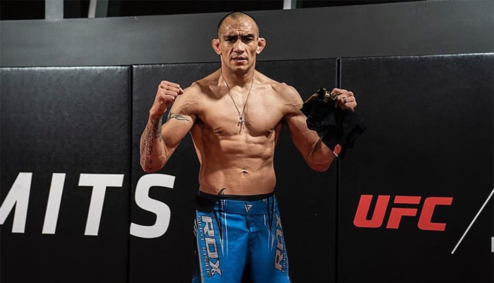 Tony Ferguson named the reason for the defeat in the fight against Charles Oliveira