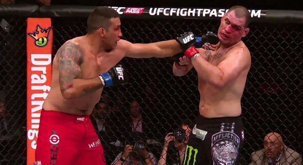 UFC 188: лучшие моменты