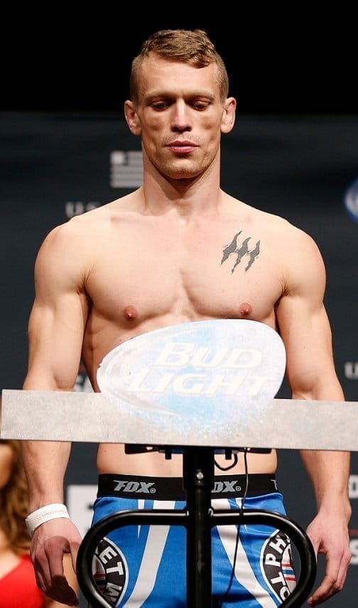 Бонусы турнира UFC on FOX 13