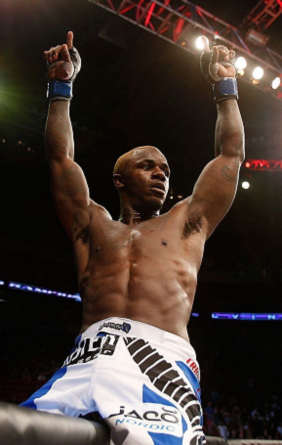 Мелвин Гиллард