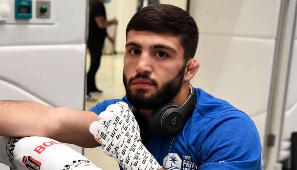 Арман Царукян назвал дату следующего боя в UFC