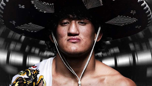 Турнир Noche UFC потерял второй главный бой