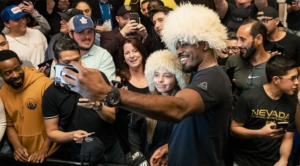UFC 235: открытая тренировка