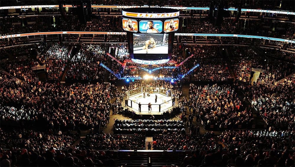 В UFC уведомили об обязательной вакцинации для иностранных бойцов