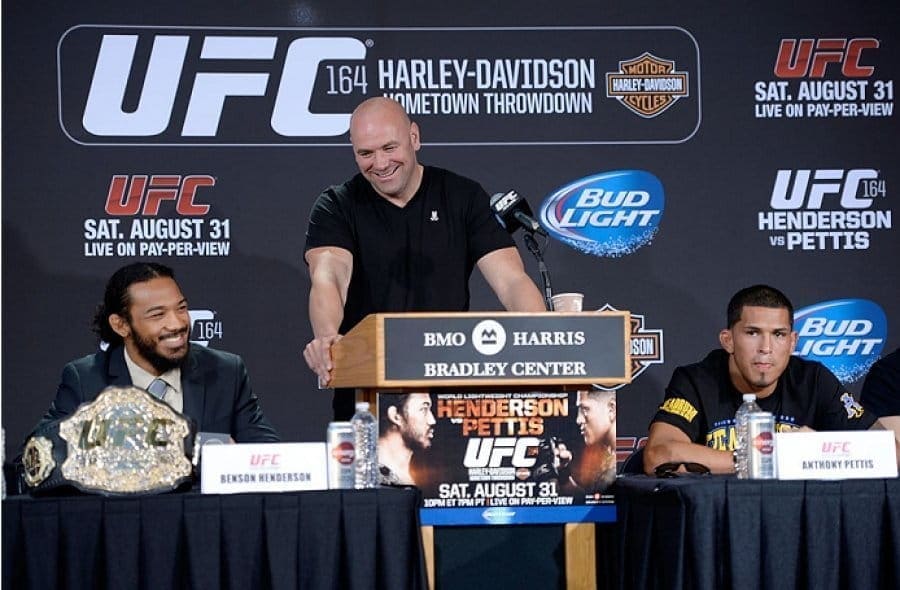 UFC 164: предматчевая пресс-конференция