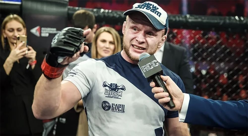 Александр Шлеменко пообещал вытащить UFC из болота