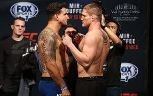 UFC Fight Night 71: процедура официального взвешивания