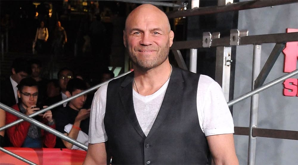 Член Зала Славы UFC госпитализирован с сердечным приступом