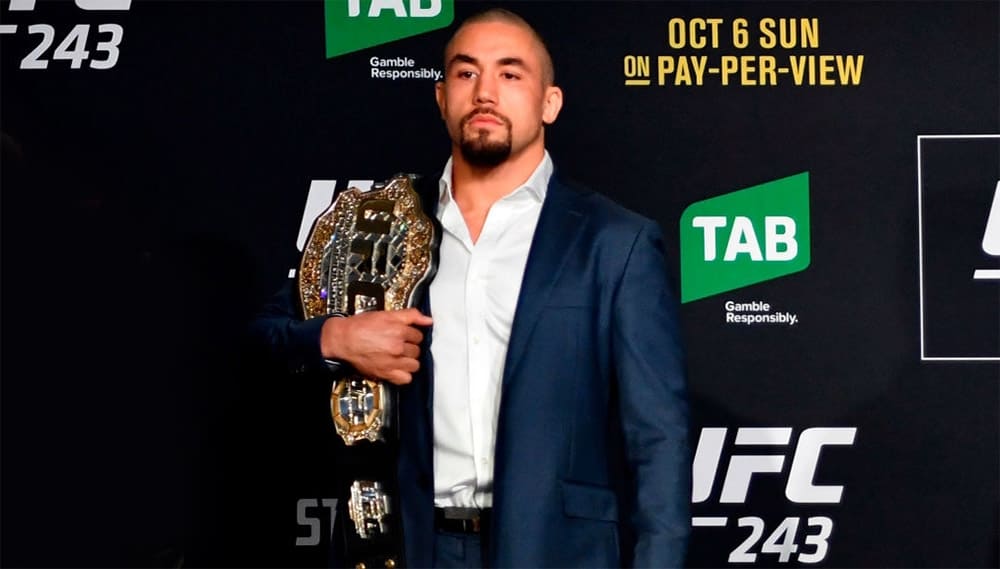 Роберт Уиттакер готов устроить войну с Исраэлем Адесаньей