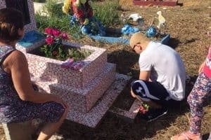 Маркос Гальвао привез чемпионский пояс на могилу матери