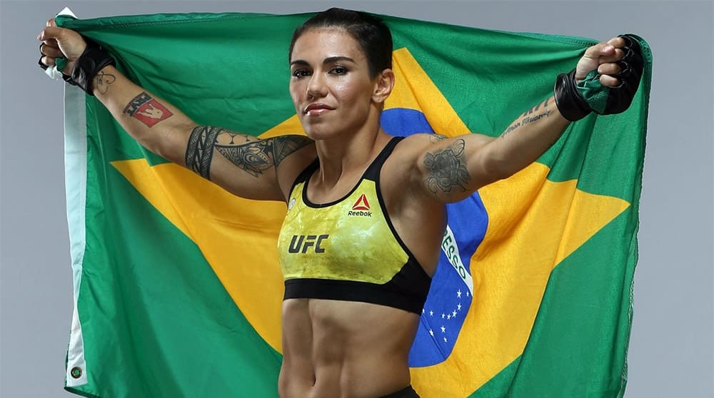 Чемпионка UFC подверглась разбойному нападению