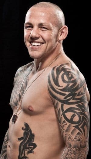 Росс Пирсон бросил вызов Таканори Гоми